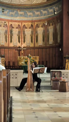 Pielgrzymka do Relikwii św. Hildegardy z Bingen Wrzesień 2025 Bingen am Rhein i Eibingen (Niemcy) Co roku, we wrześniu, wierni z całego świata ...